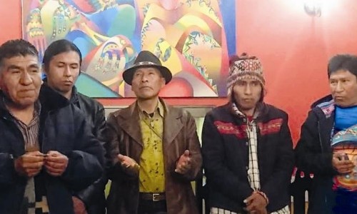哺乳期乳头上有白点怎么处理-哺乳期间乳头上长白头怎么办网-分享哺乳期乳头老是长白点是什么原因，哺乳期奶头上长白疙瘩是咋回事啊知识库